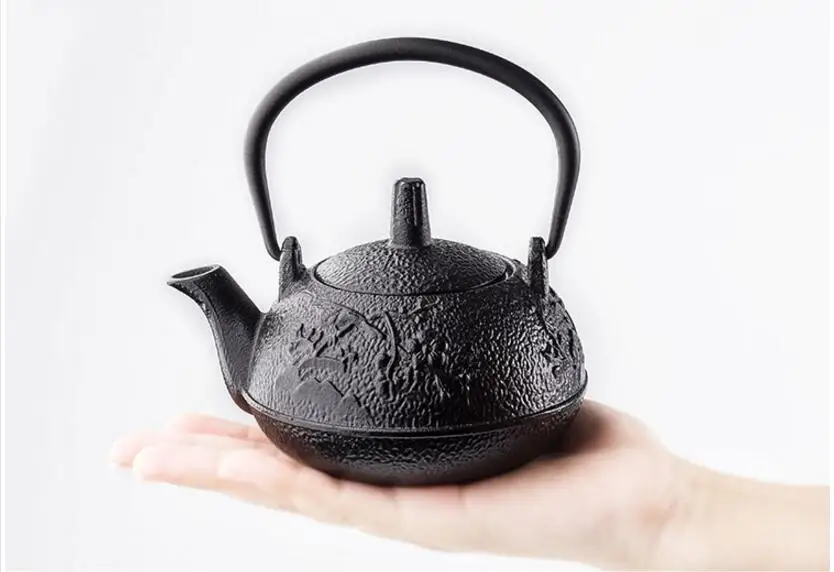 Новинка, 1 шт., чугунный чайник, чайный горшок, чайник, посуда для напитков, 300 мл, кунг-фу, заварки, металлический сетчатый фильтр, инструменты для приготовления пищи, чайный набор