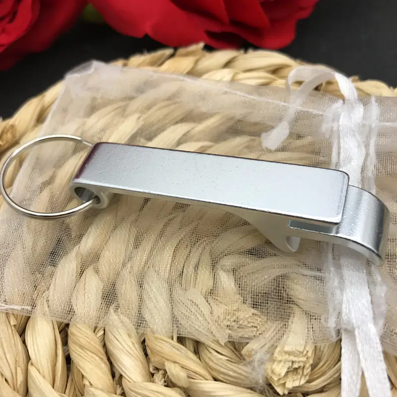 silver with bag 50 шт./партия, индивидуальный свадебный подарок, открывалка для бутылок с брелком, памятью и датой, Сумка из органзы - Цвет: silver with bag