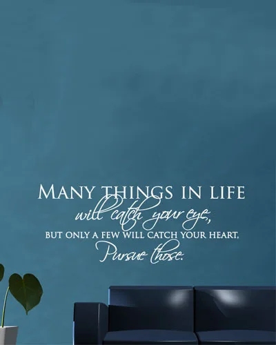 Простая наклейка на стену для гостиной текст много вещей в жизни поймает ваш глаз