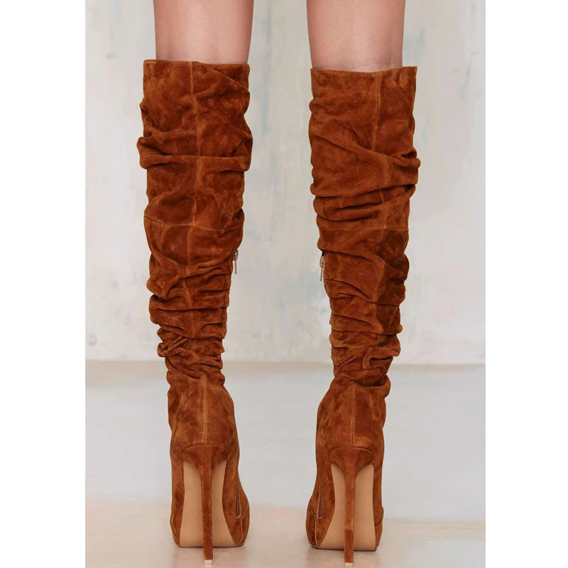 Женские повседневные сапоги коричневого цвета до колена из флока с острым носком