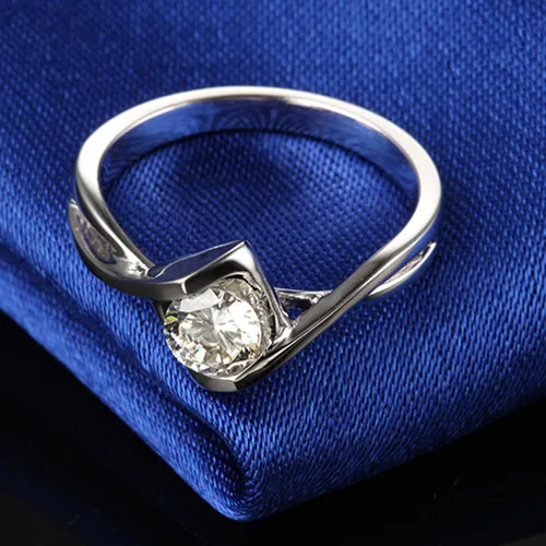 

Test Positive with Certificate 18K White Gold 0.5CT Moissanite Diamond Ring Engagement Solitaire Jewelry for Women Silk Style
