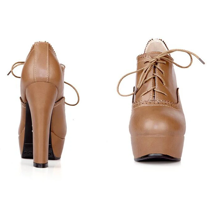

COVOYYAR 2019 Vintage Platform Women Pumps Cut Out Oxford Shoes Lace Up Square High Heels Women Ankle Boots Big Sizes WHH652