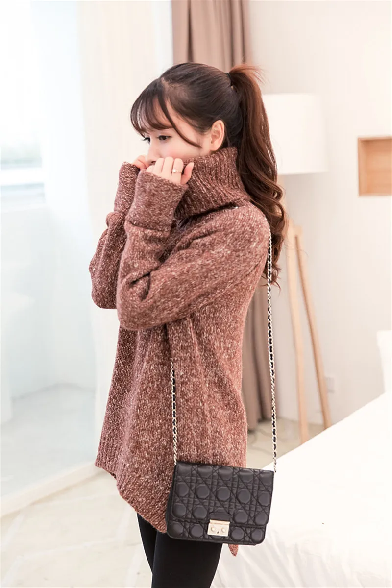 Свитер женский длинный с высоким воротом вязаный однотонный Осень-зима 65885 |