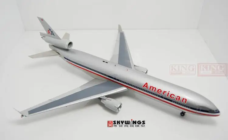 HL1201 Hobby American Master Airlines N1758B 1:200 MD 11|plane model|american airlinesairlines american airlines |