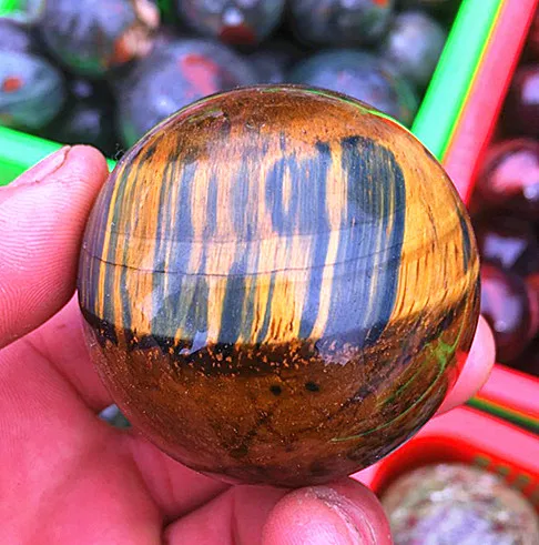 Натуральный желтый. Синий кварцевый хрустальный шар тигрового глаза натуральный