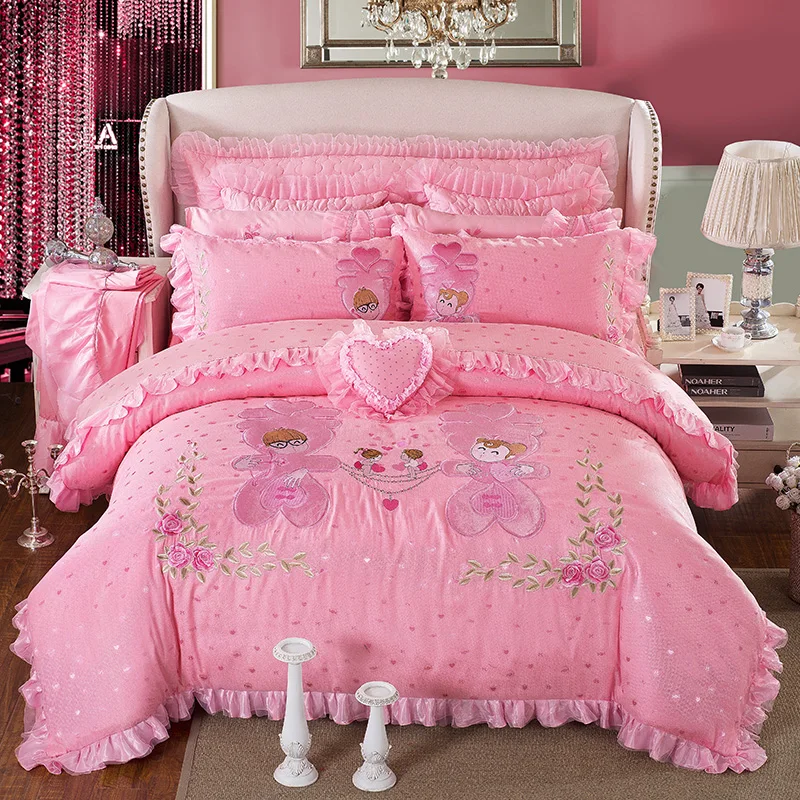 Free Shipping wholesale Korean applique embroidery ruffle lace wedding bedding set 4pcs bedspread full/queen/king size | Дом и сад