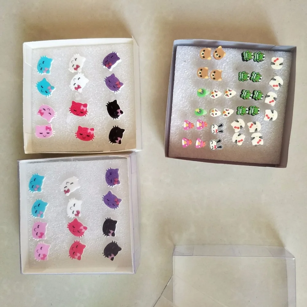 Серьги гвоздики карамельных цветов с изображением милой кошки птицы медведя