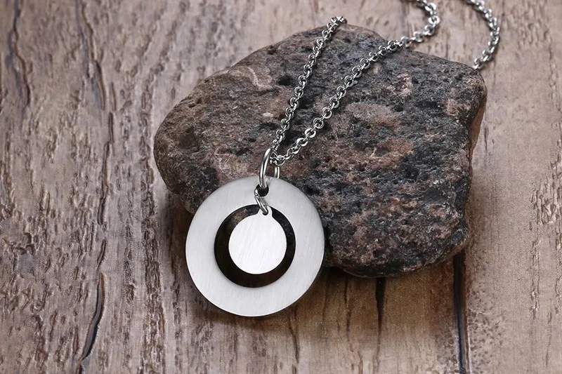 Мужчины ювелирные изделия из нержавеющей стали компас круг круглыми подвесками