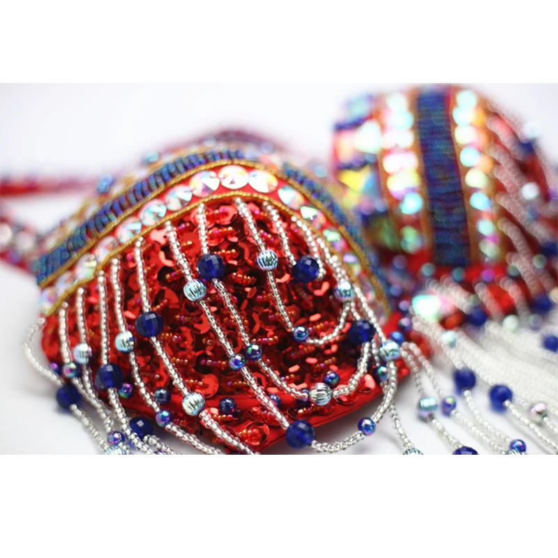 New Stage Performance Belly Dance Costumes 2 Oriental Style Sequins Beaded Top Bras and Belts. | Тематическая одежда и