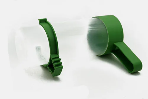 Поилка для птиц поилка кормушка с зажимом птичьи пионы бесплатная