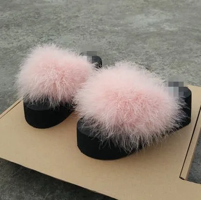

Qulity Fur Flip Flops Women Sweet Platform Wedges Sandals Ostrich Feathers Slippers Summer Platform Thongs Beach Slippers