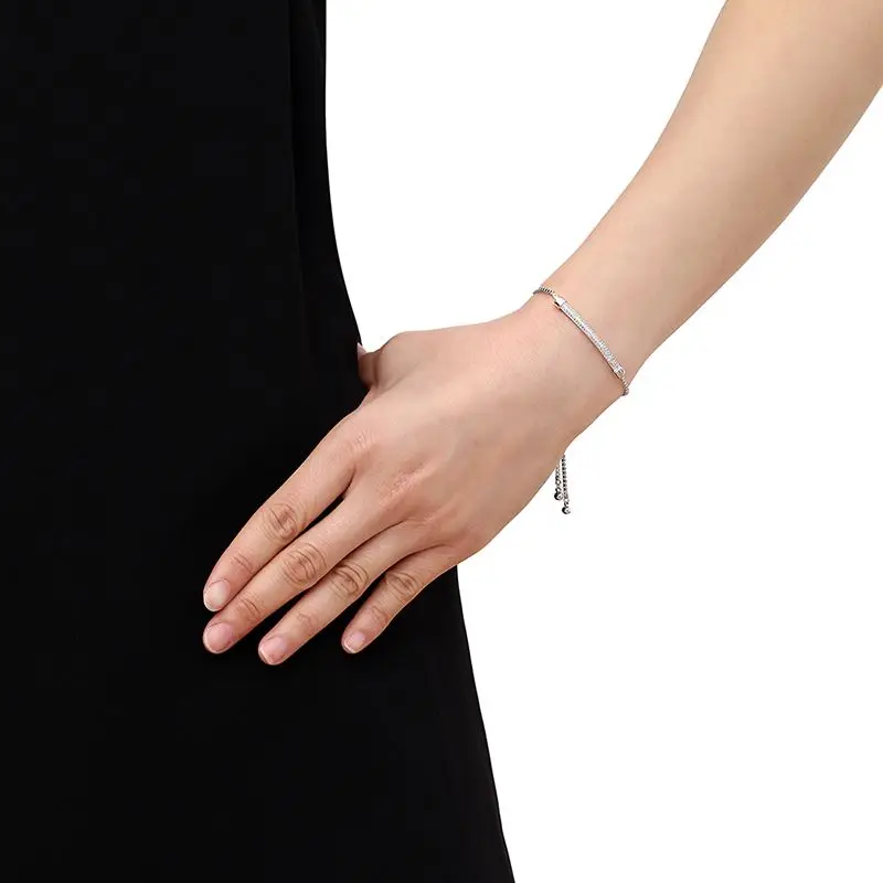 Женский браслет с фианитом OCESRIO вечерние аксессуары белого и серебряного цвета