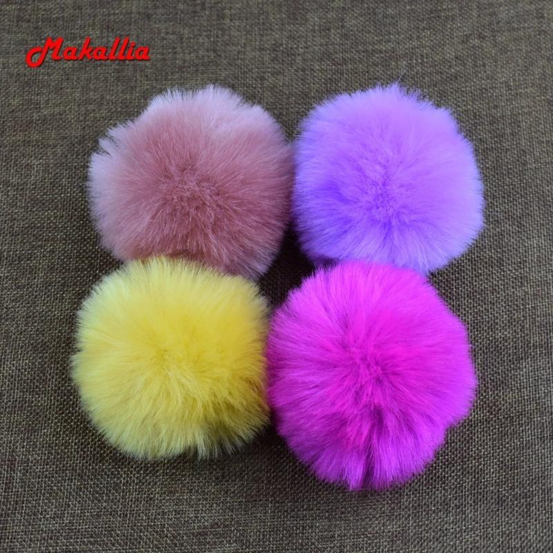 4pieces 2017 new fashion wild single ring imitation rabbit hair key ball bag pendant variety of color chain | Украшения и
