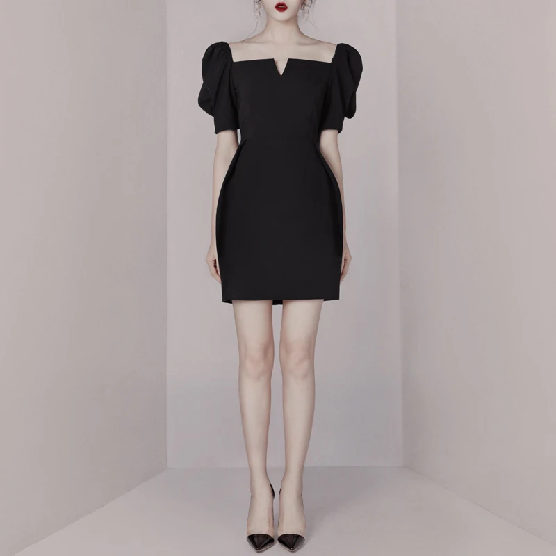 Женское мини платье с пышными рукавами INDRESSME черное вечернее квадратным v