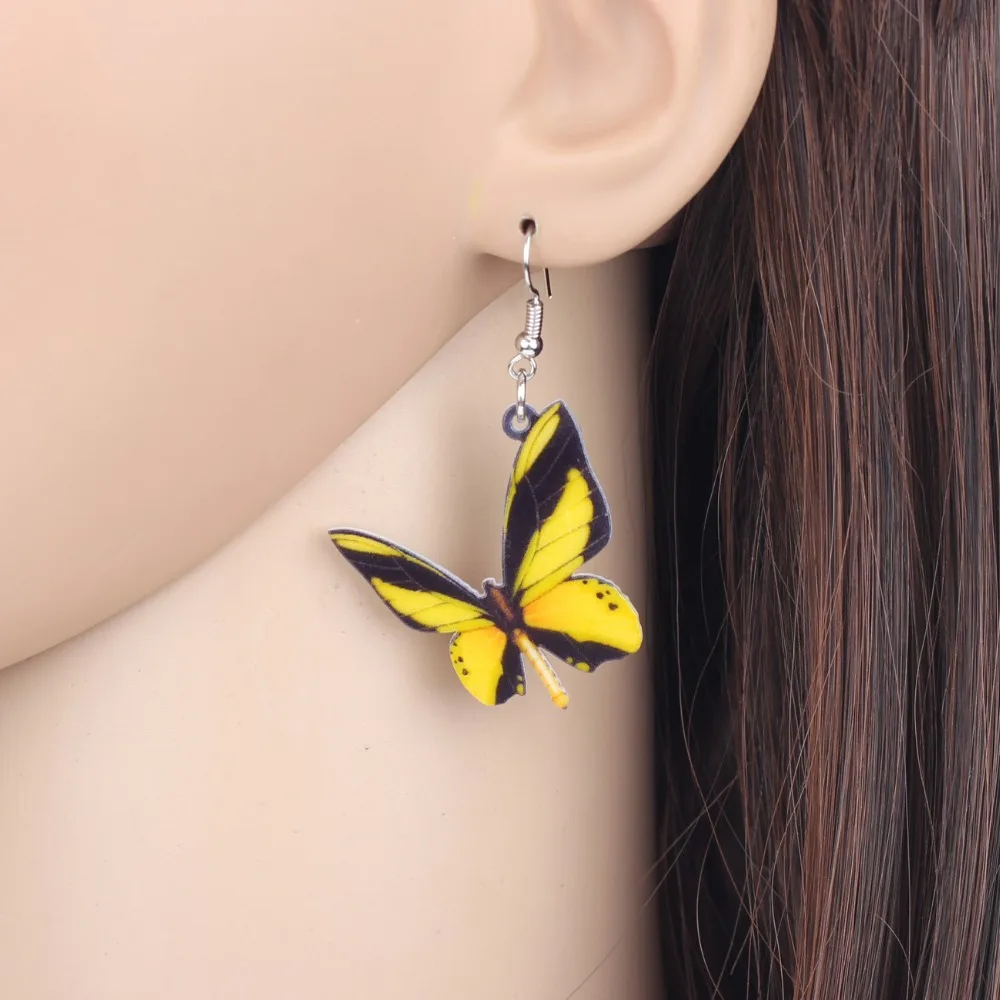 Акриловые уникальные серьги WEVENI Ornithoptera Goliath в виде бабочки милые Висячие