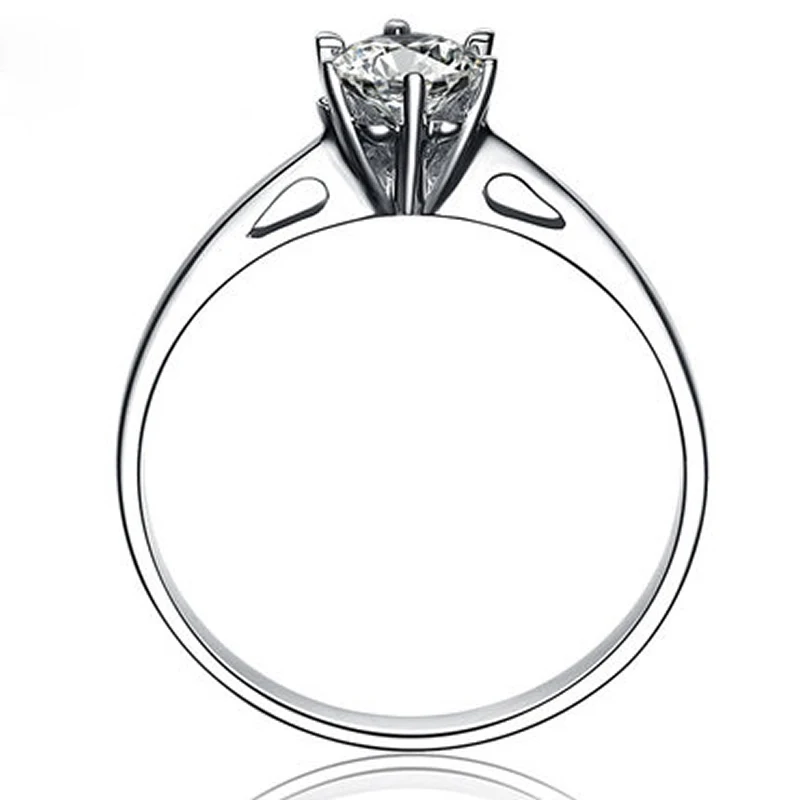 Женское кольцо с натуральным бриллиантом диаметром 0 3 карата