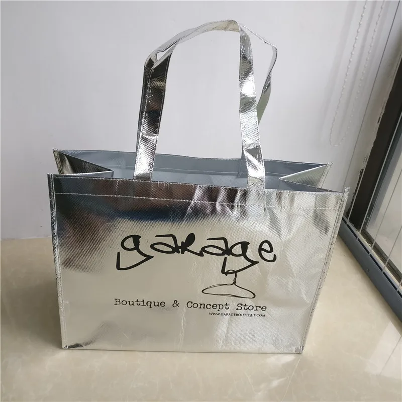 100 шт./лот 32Hx40x12cm многоразовая блестящая золотая металлическая Нетканая хозяйственная сумка с ламинацией для торговой выставки без логотипа