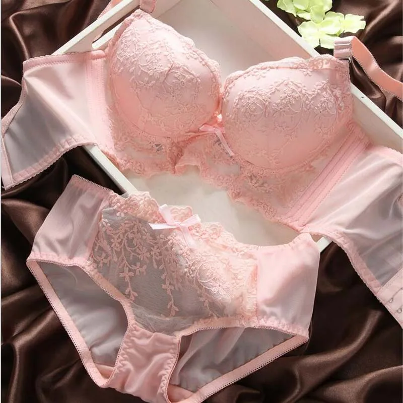Women Bra And Brief Sets Sexy Lace Underwear Lingerie Set Vintage Embroidery Push Up Panty 70B 75B 80B 85B | Женская одежда