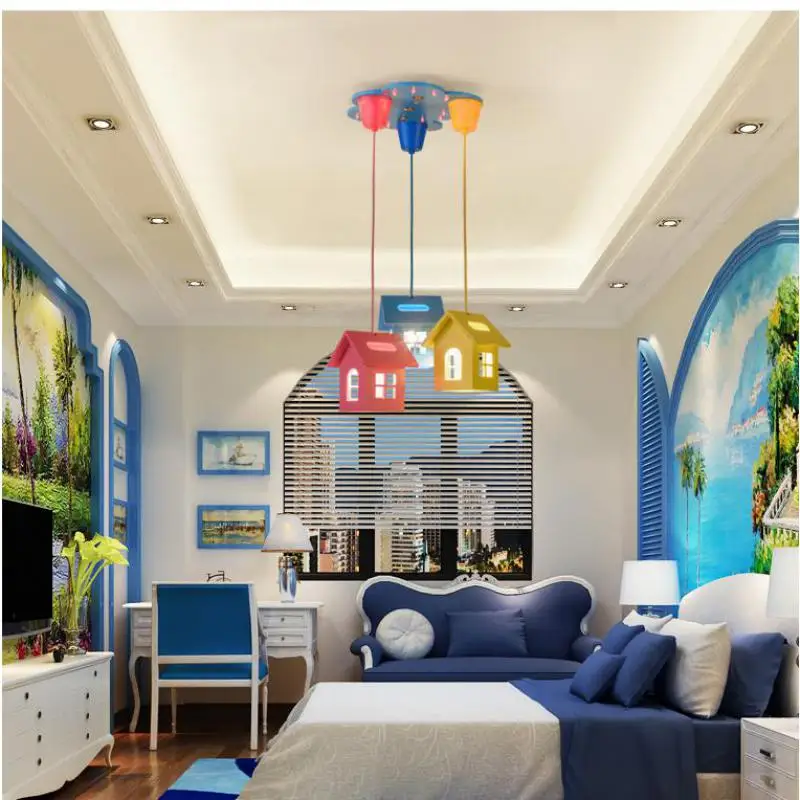 Современные потолочные светильники Regron с мультипликационным рисунком