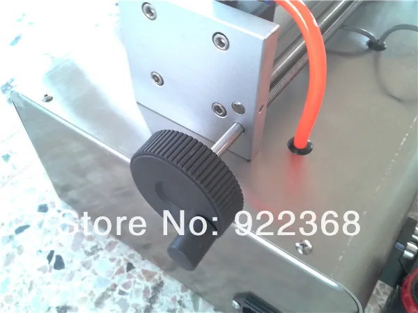 

Good Quality Semi-auto Piston Cooking Oil,Liquid,Water,Juice Filling Machine 100-1000ml