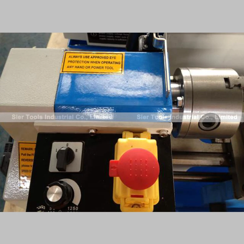 CQ0618-300SC mini lathe machine/Steel Gears/400W lathe/80mm chuck/continuously variable speed/Free 11pcs turning tool | Инструменты