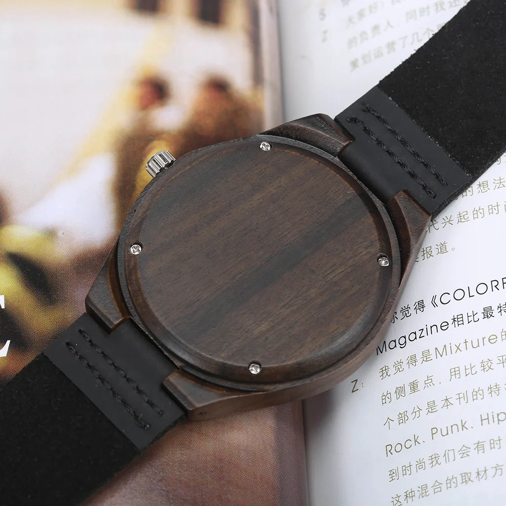 Часы наручные мужские/женские кварцевые с уникальным рисунком черепа и