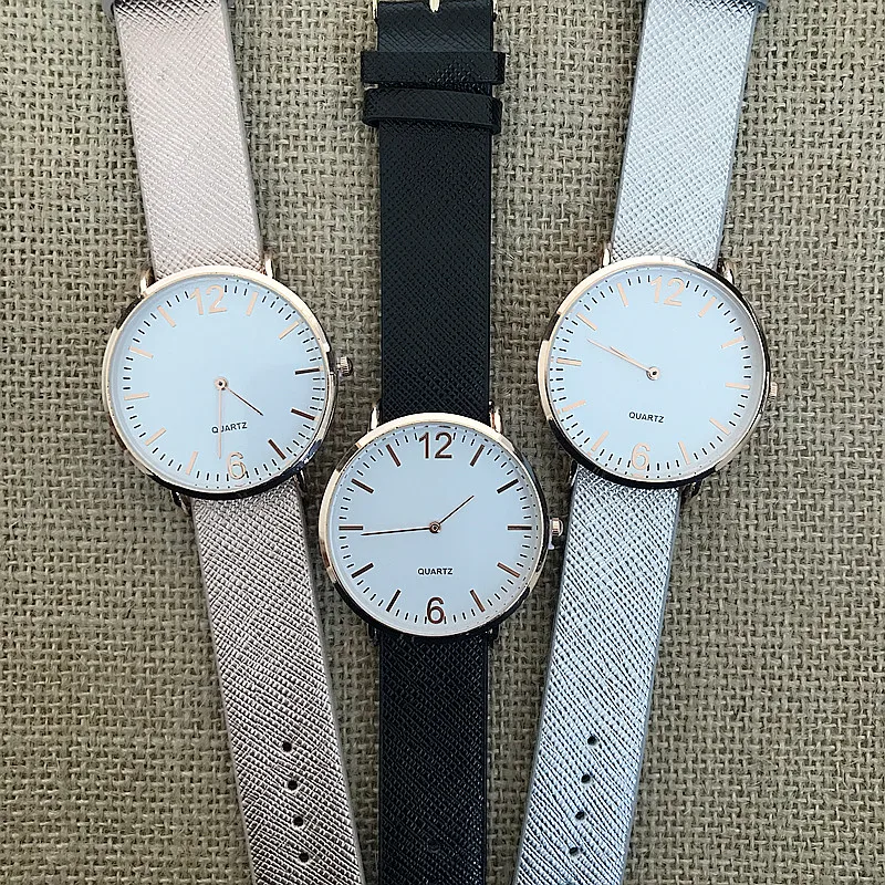 Новинка 2017 модные женские кварцевые часы с ультратонким циферблатом и кожаным