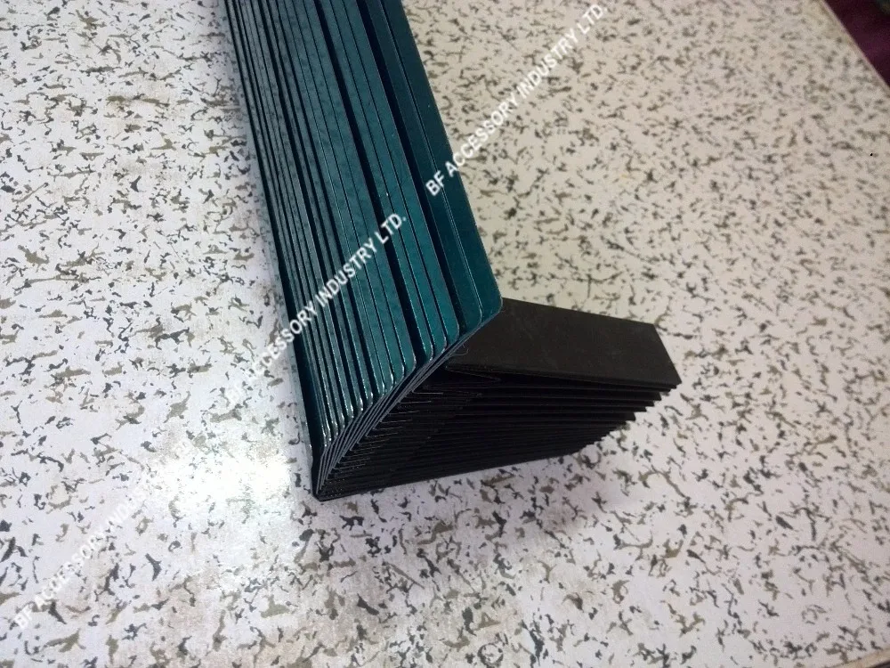 Вертикальный бронированный защитный кожух горячий фрезерный станок с ЧПУ для