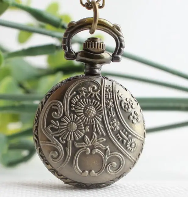 

Vintage Bronze Rose butterfly Small mixed 10 designs