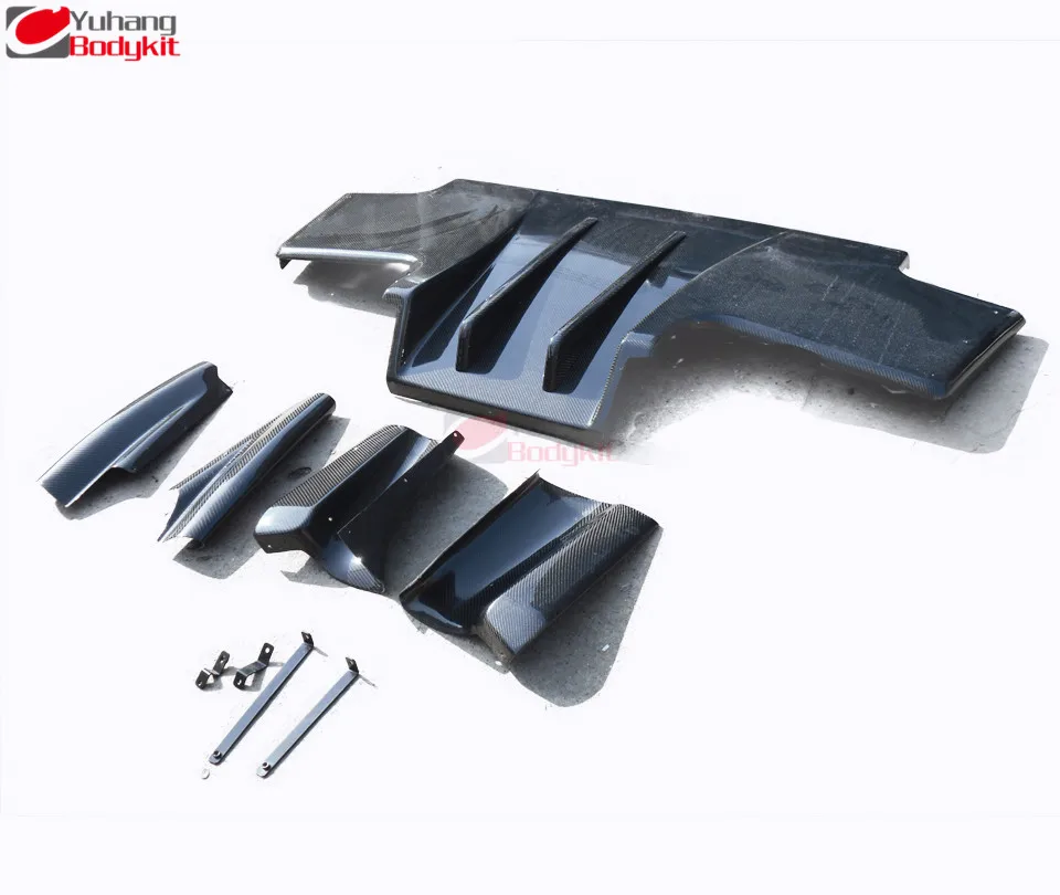 Задний диффузор Skyline R32 GTR TS с 2 средними плавниками и 4 боковыми диффузорами (7 шт.)