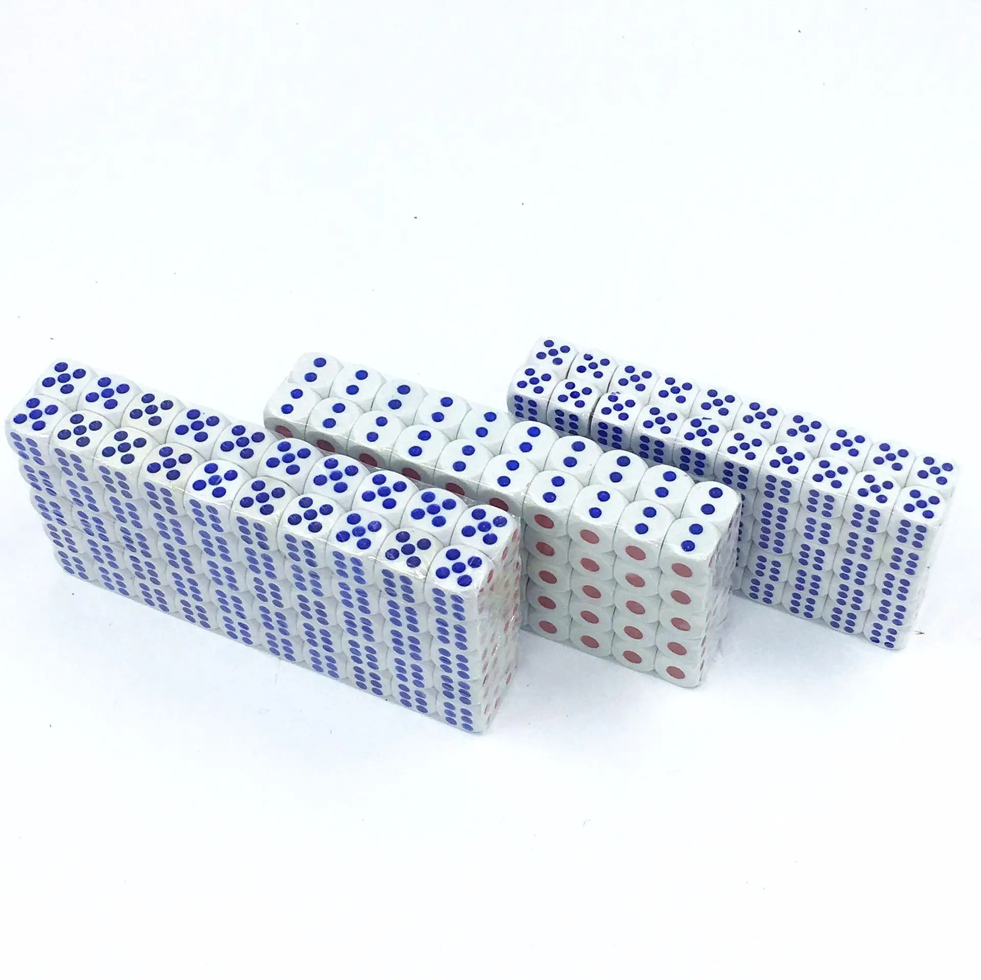 

100Pcs /set Foreign Trade New Products Hot KTV Bar Dice Digital Color Particles 13# 14# 15#