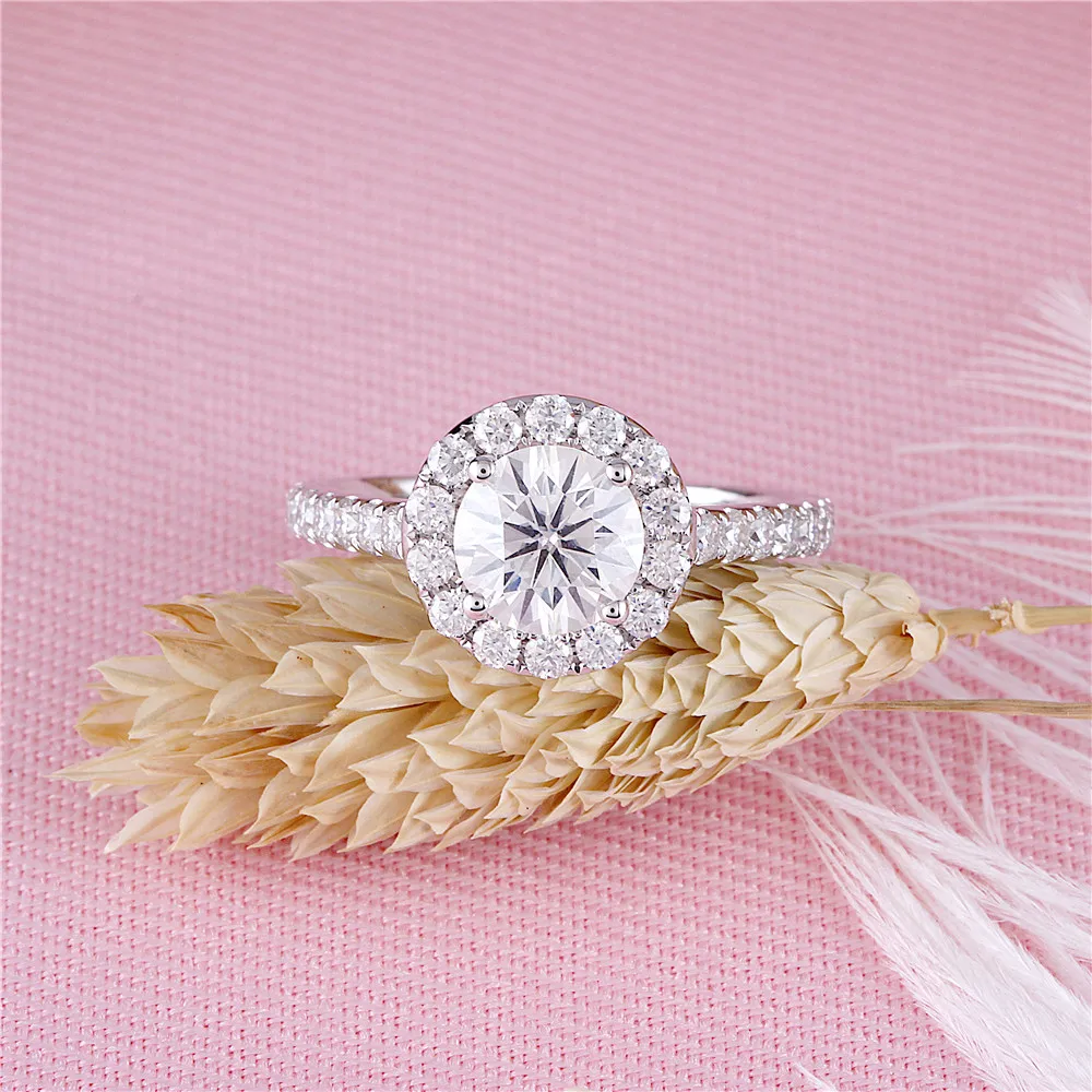 Обручальное кольцо Transgems Center 1ct Halo Moissanite 14K цвет белого золота GH 6 5 MM с акцентами