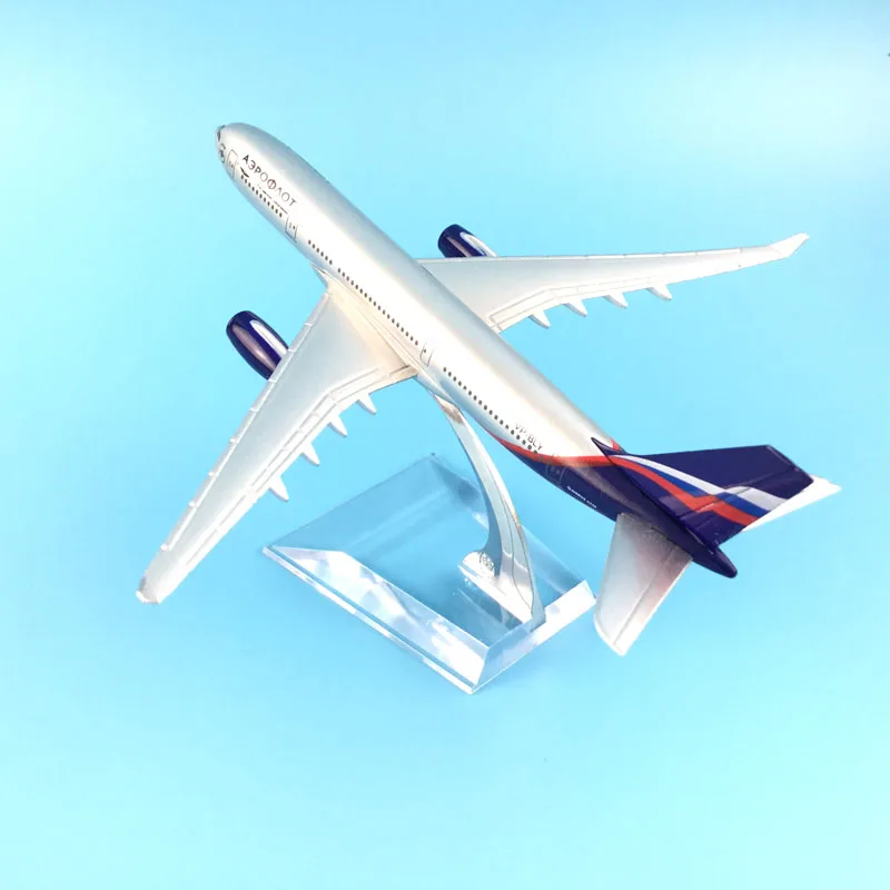 Модель пассажирского самолета Аэрофлот 16 см A330 модель имитация сплав