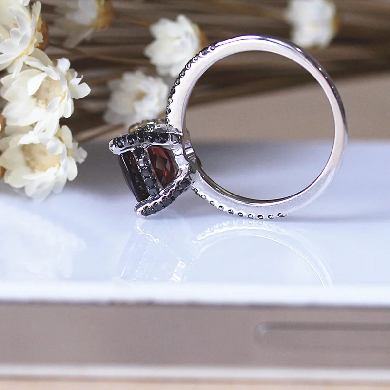 

DUPUY Wedding Ring Designer Jewelry Luxury 8mm 1.7ct Cushion Cutting VS Red Garnet Engagement Ring 14k White Gold Ring D180028