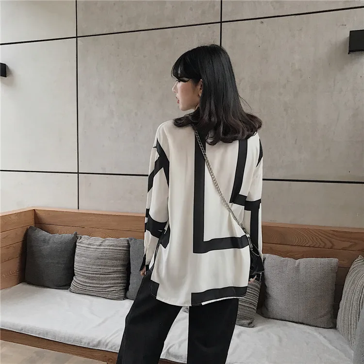 Colorfaith New Women Blouses Shirts 2020 Spring Summer Vintage Lady Fashion Striped Printed Buttons Checkered Tops shirt BL3525 | Женская