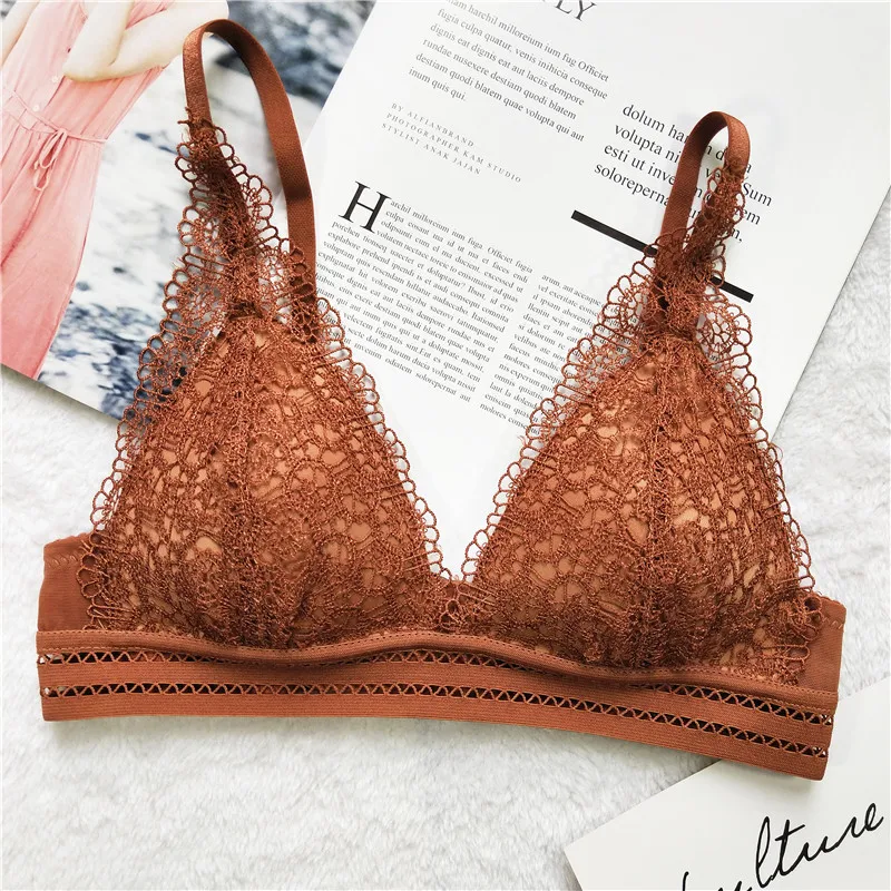 Women Thin Bras French Style Bralette Lace Wireless Triangle Cup Women Lingerie Soft Bra Seamless Underwear Deep V Lingerie