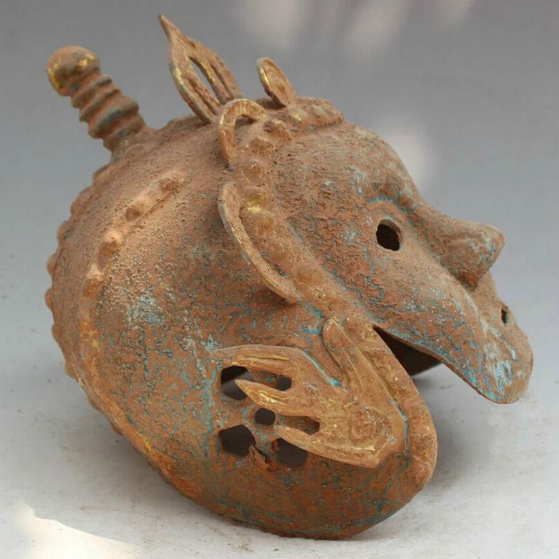

Antique armour Collectible Chinese Warring States period bronze old military combat mask helmets