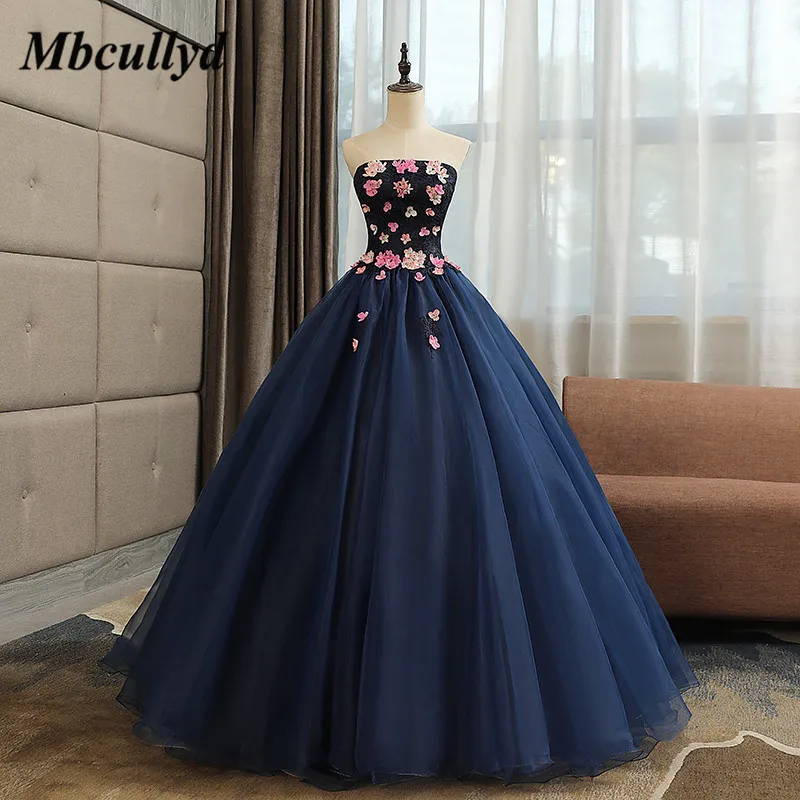 Бальное платье Mbcullyd бальное из тюля темно синего цвета с цветами 16 платьев