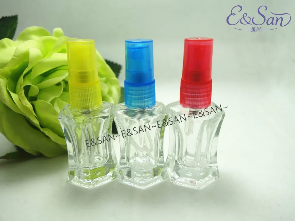 

Portable FS002-8ML Transparent Glass Cosmetic Perfume Spray Bottle 100PCS/LOT