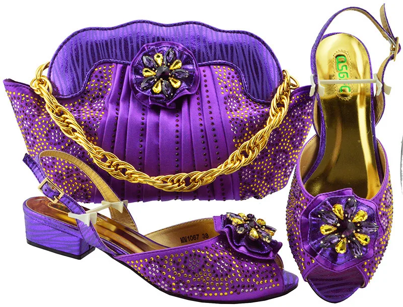 Итальянский дизайн с хрустальные туфли Комплект сумочкой в тон для Свадебная
