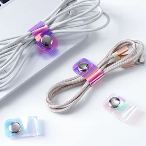 Комплект из 3 предметов, милый устройство для сматывания шнура питания и наушники с пряжкой Кабельный организатор лазерный Цвет письменный прибор проволока из нержавеющей стали рулон линии передачи данных держатель галстуком-бабочкой стола, аксессуары для рабочего стола