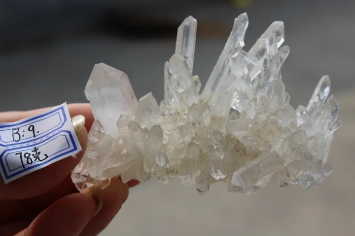 

78g Natural.White quartz crystal wand POINT samples HEALING