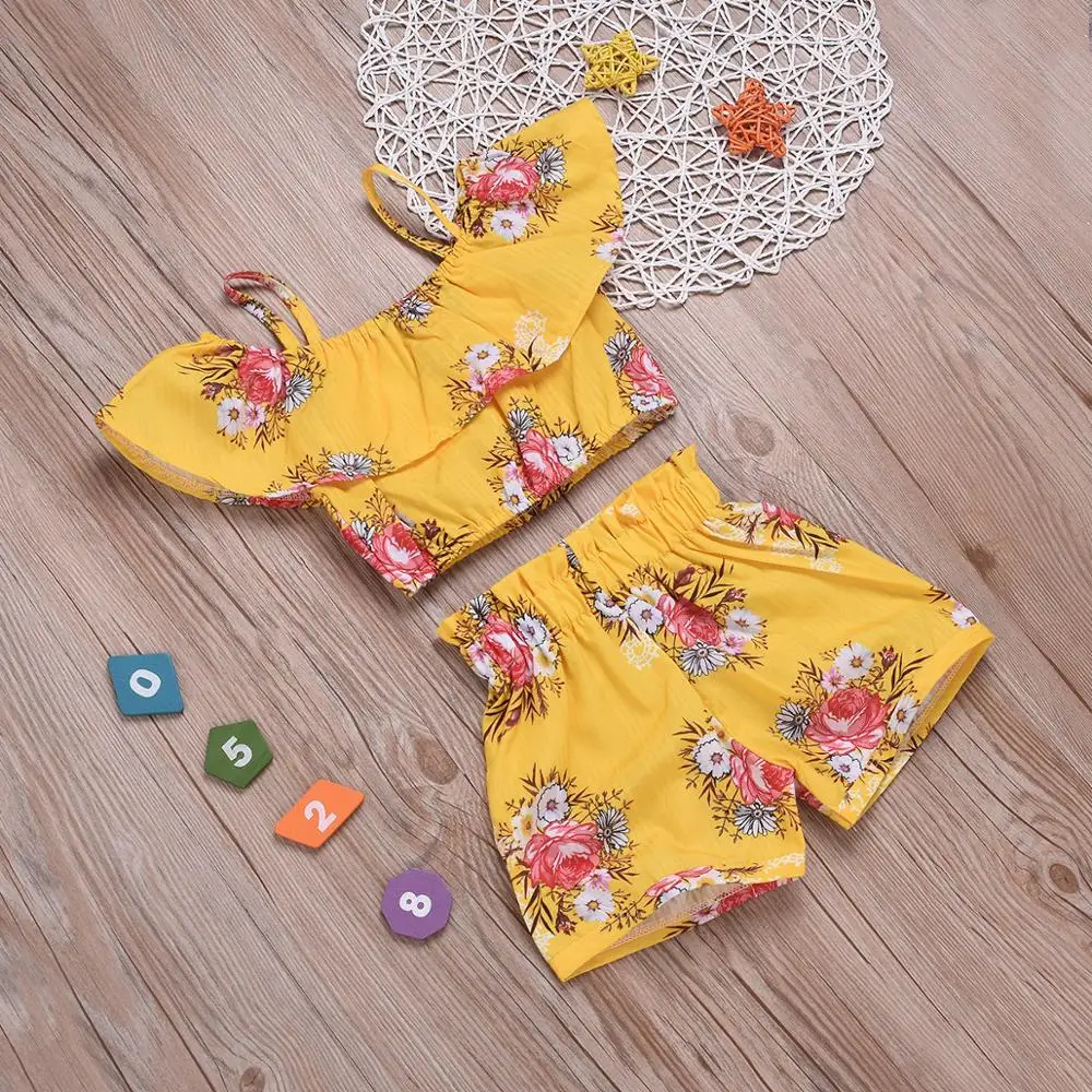 

2Pcs Fashion Toddler Kid Baby Girl Clothing Yellow Floral Ruffles off Shoulder Tops+Shorts Baby Girl Beach Outfit 1-5T