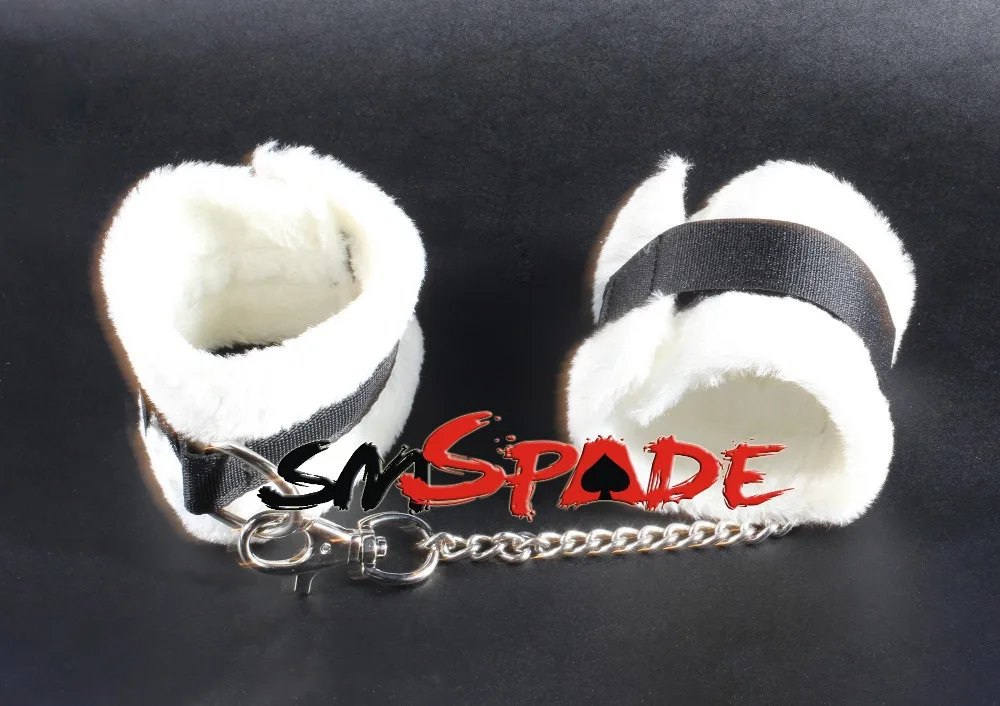 Наручники из натурального бархата белого и черного цвета секс игрушки для