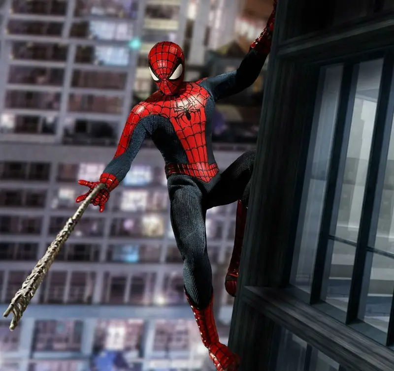 Фигурка Человека-паука MEZCO ONE: 12 COLLECTIVE MORALES 6"