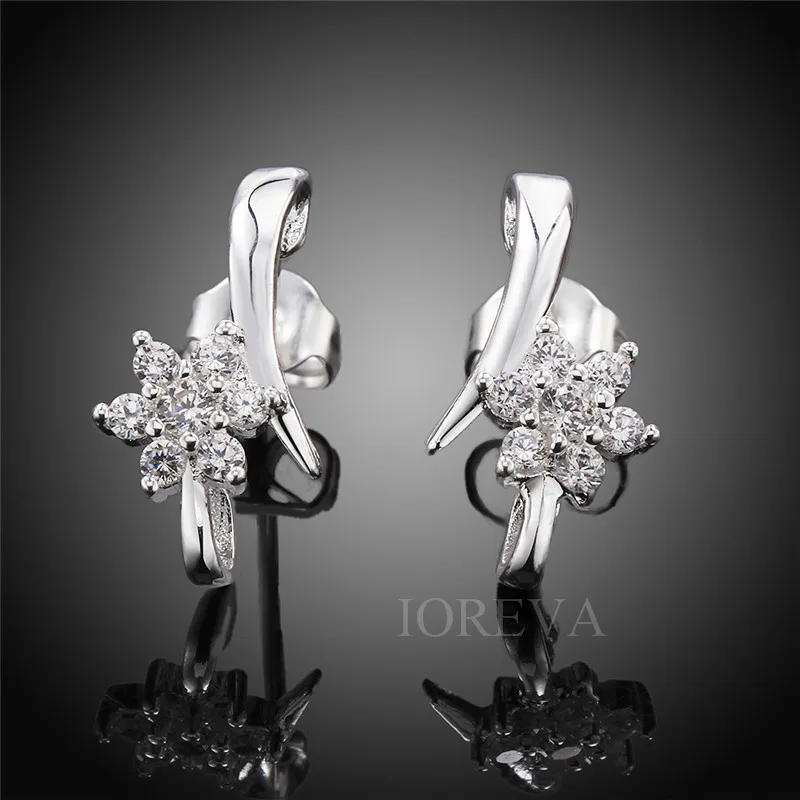 Цветы серьги стержня для женщин имитация алмазный посеребренные ювелирные
