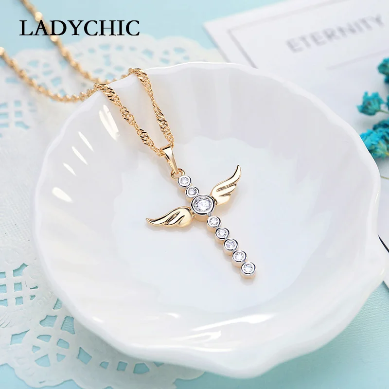 Новое поступление подвеска LADYCHIC в виде крыла ангела золотого цвета с крестом