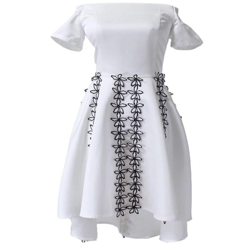 

2017 Spring New Women's Self-cultivation Sexy Collar Embroidered Short-sleeved Dress