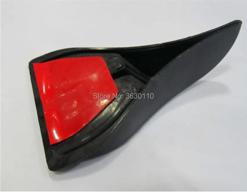 Комплект из 8 универсальных антенн-спойлеров с карбоновым внешним видом для крыши автомобиля, грузовика или внедорожника - черный.