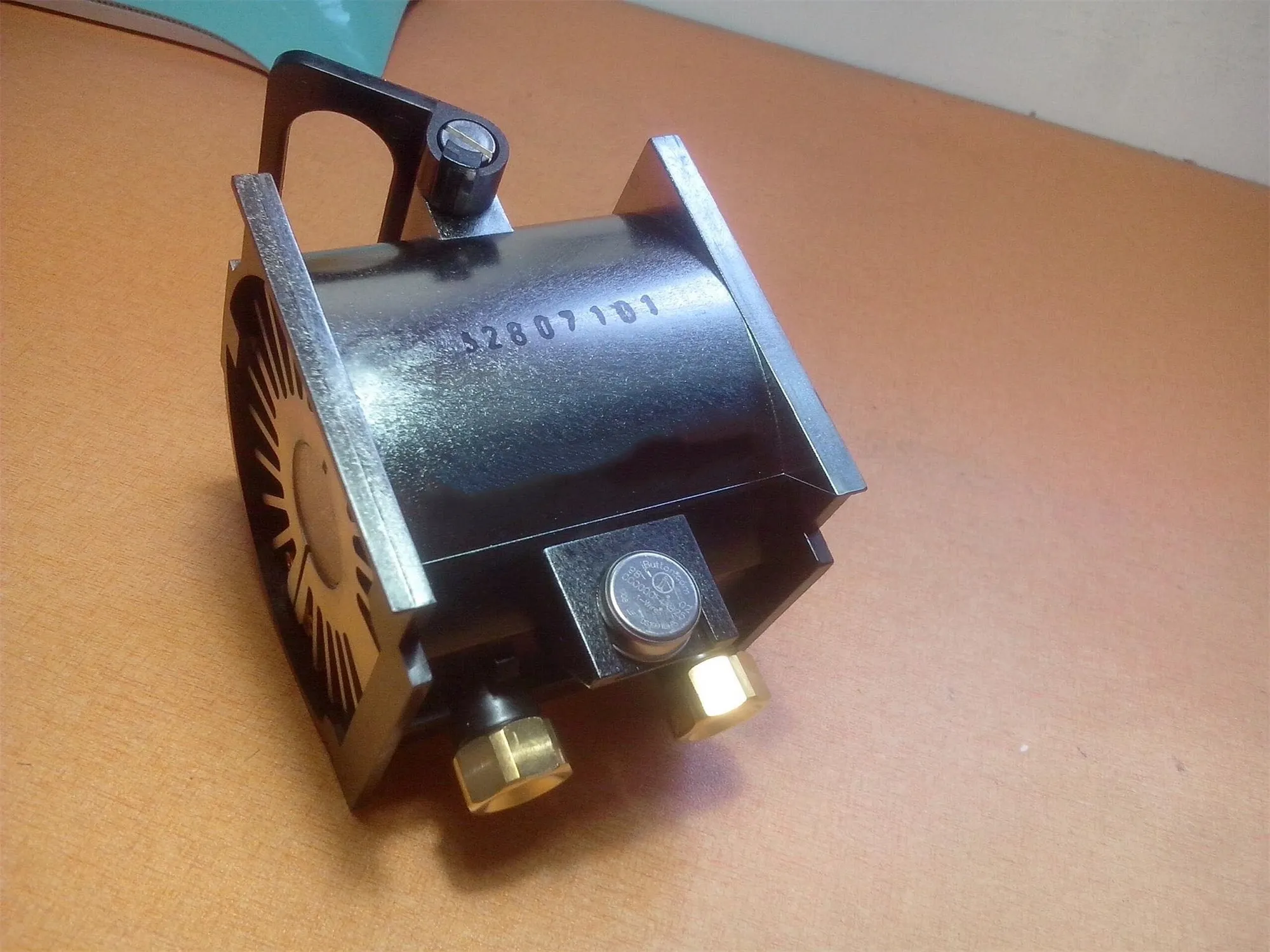 Для X8000 эндоскоп 300 W модель, Рефлексология, 220-201-000 ксенон ламповый модуль, 300 W ксеноновая лампа тепла грузило, высокое качество черный пластиковый корпус и таймером